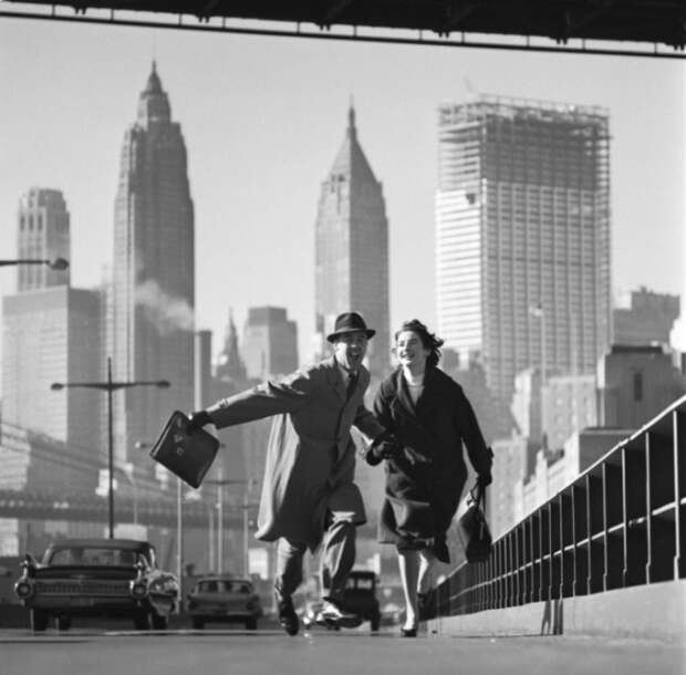 Нью-Йорк, Нью-Йорк, 1959 год. Норман Паркинсон (Norman Parkinson) - мастер модной фотографии. Нью-Йорк, Нью-Йорк, 1959 год. Норман Паркинсон (Norman Parkinson) - мастер модной фотографии.