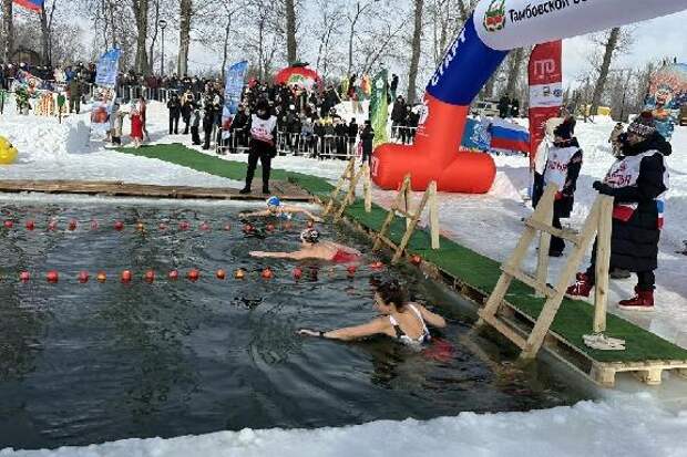 В Тамбовской области прошёл фестиваль зимнего плавания
