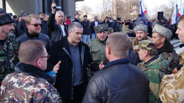 23 февраля 2014 года в Крыму создали народное ополчение