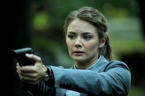 Карина Разумовская скрывала беременность и тайную свадьбу