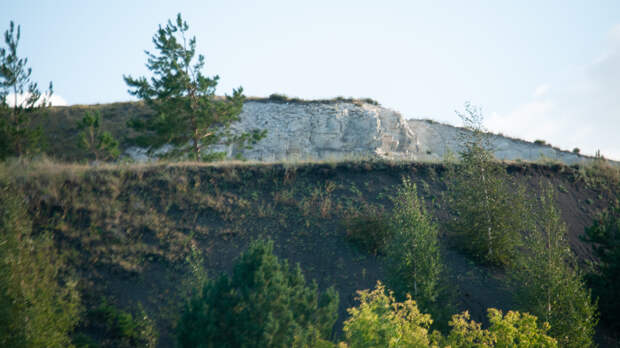 На краю бездны: женщина упала с высоты 60 метров и выжила