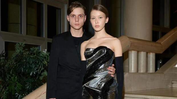 Ваня Дмитриенко раскрыл, почему долго скрывал роман с Анной Пересильд: «Таким отношениям хочется дать время».