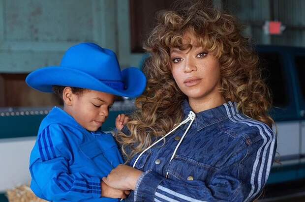 Бейонсе впервые за долгое время показала их с Джей-Зи младших детей