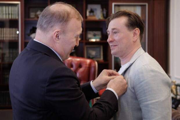 Сергею Безрукову присвоили звание народного артиста Адыгеи 