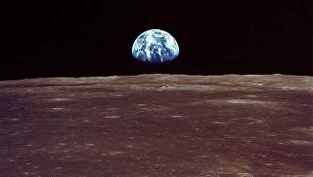 Вид на Землю с Луны. Архивное фото