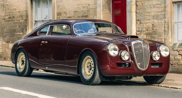 Рестомод Lancia Aurelia Outlaw European CSL на 300 лошадиных сил