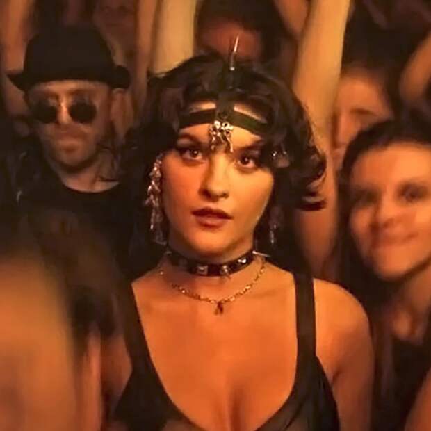 Валери Зоидова в сериале «Король и шут»