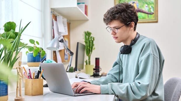 Абитуриенты смогут выбрать вуз на "Госуслугах", исходя из баллов ЕГЭ