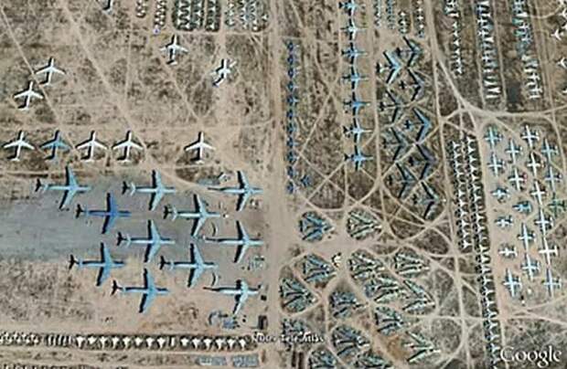 6. Кладбище самолетов в Тусоне, штат Аризона. Здесь нашли свое последнее пристанище тысячи и тысячи самолетов Google Карты, вокруг света, интересное, открытия