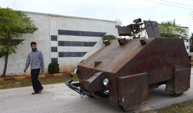 Танки-самопалы: самодельные боевые машины повстанцев