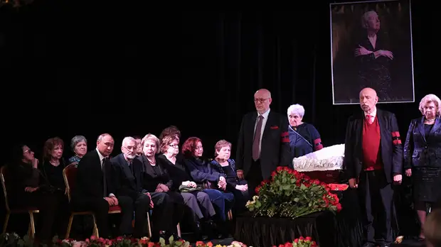 В Москве состоялась церемония прощания с Людмилой Алексеевой