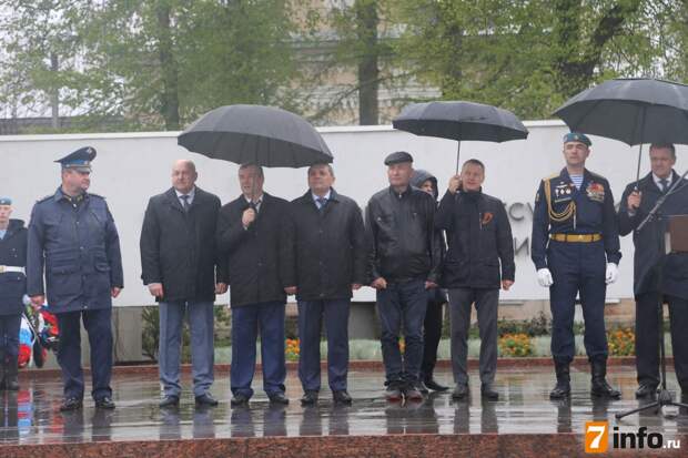 Рязанцы встретили десантников, принимавших участие в Параде Победы на Красной площади