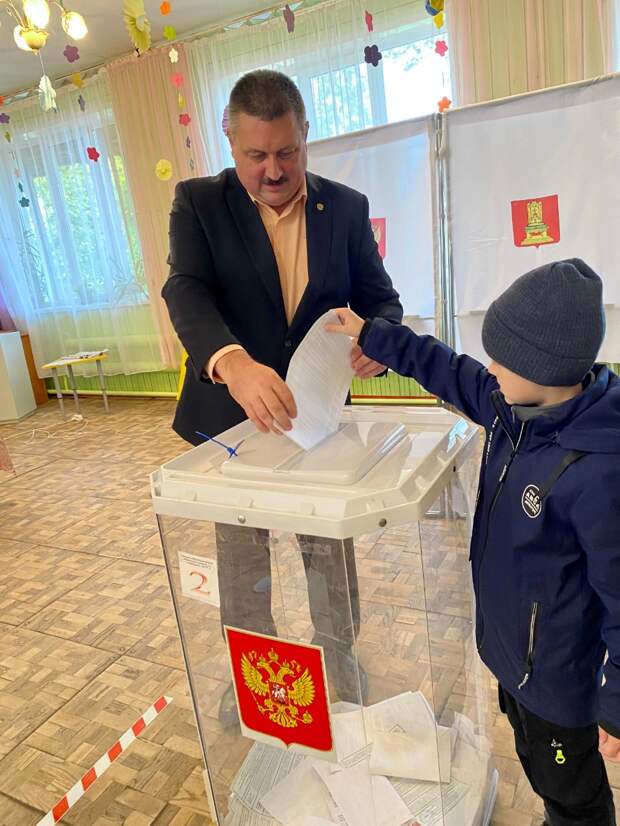 Голосуем за будущее: Действующие депутаты Законодательного собрания Тверской области проголосовали на выборах