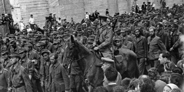 Товарищи арийцы: как жилось немецким военнопленным в советских лагерях?