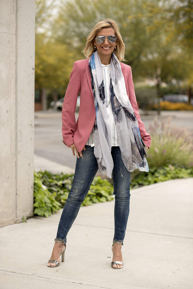 stunning womens classic blazer in a rose color