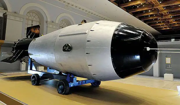 Если не "ядерка" и не "Орешник". У нас есть новое оружие с поражением живой силы до 30 км