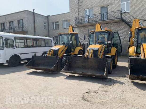 ДНР получила новую спецтехнику из России (ФОТО) | Русская весна