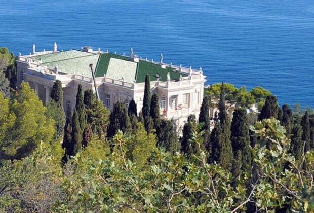 Бывшее имение Ахметова в Крыму выставлено на продажу