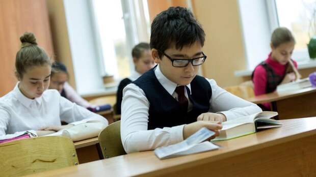 Жителям Подмосковья дали совет, как психологически помочь школьнику в учебном году