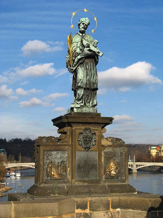 Статуя Яна Непомуцкого на Карловом мосту, Чехия достопримечательности, желания, мир