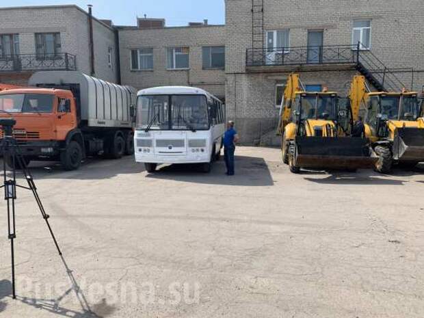 ДНР получила новую спецтехнику из России (ФОТО) | Русская весна