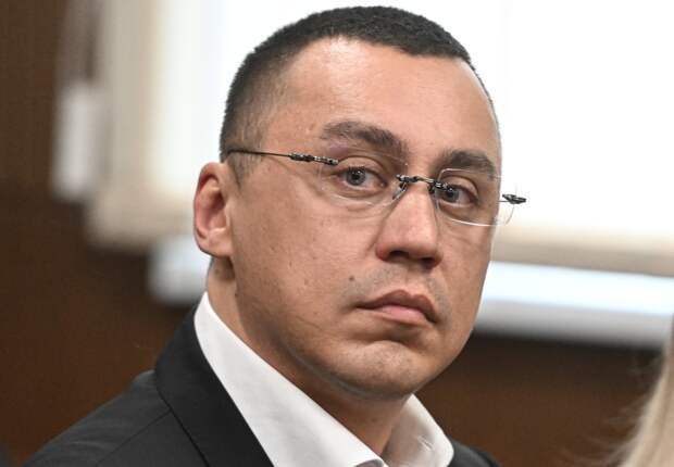 Суд отказался пускать известного российского блогера в интернет