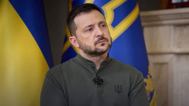 Зеленский инициировал продление военного положения и мобилизации на Украине еще на 90 дней