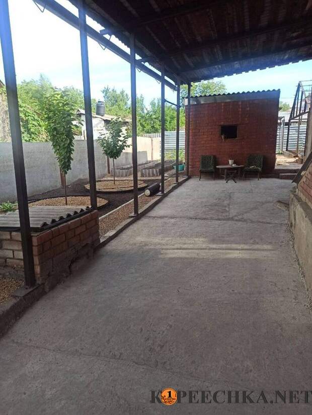 Дом 3-уровневый 360кв.м улица Горноспасательная в Пролетарском районе в Донецке - 15 000 000 руб