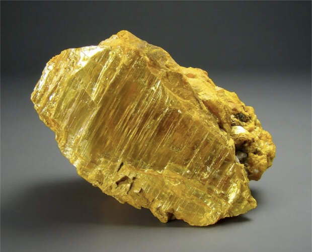 Здесь галерея - листайте. Сульфид мышьяка - аурипигмент