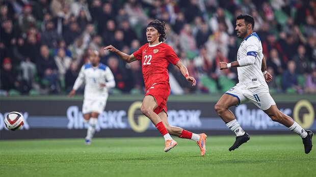 Защитник сборной России Бевеев — перед матчем с Мали: «Дисциплинированная команда»