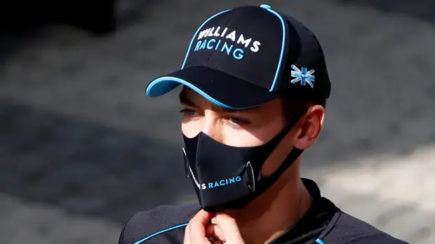 В Mercedes прокомментировали замену Хэмилтона на Расселла