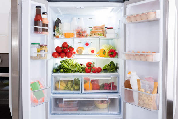 Эксперт Пастушенко: еду нужно хранить в плотно закрывающихся контейнерах