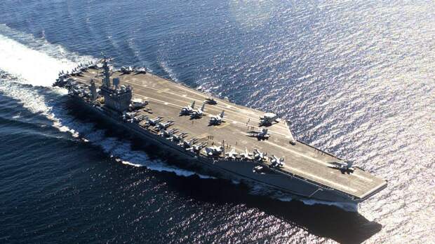 ВМС США и Японии провели крупные учения у острова Окинава