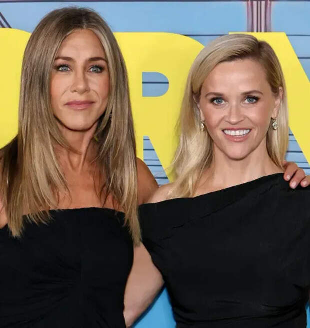 Дженнифер Энистон и Риз Уизерспун