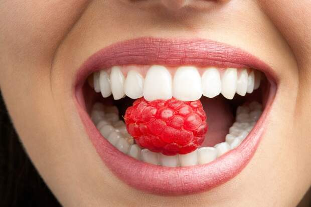 Как различные диеты влияют на наши зубы — мнение стоматолога