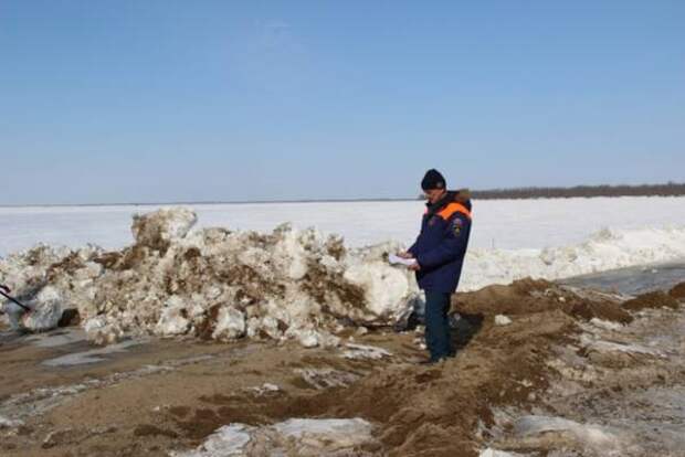 Еще одну ледовую переправу открыли в Хабаровском крае