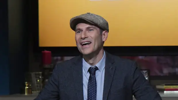 Михаил Шац с детьми улетел из России