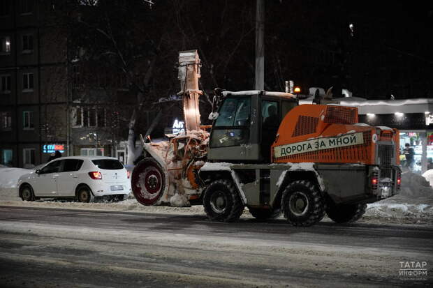 В Казани предупредили о закрытии ночью части муниципальных парковок из-за уборки снега