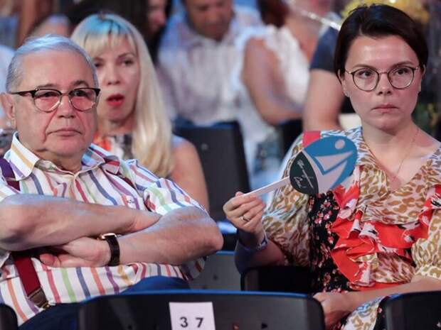 «Высокодуховное утро приносит позитивные эмоции»: Татьяна Брухунова поделилась секретом возвращения в рабочий ритм