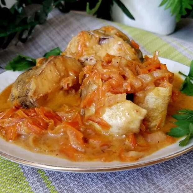 Нежный МИНТАЙ С ОВОЩАМИ в сырно-сливочном соусе на сковороде. Вкуснейший ужин на сковороде за полчаса Еда, Рецепт, Видео рецепт, Кулинрия, Кухня, Рыба, Минтай, Ужин, Вкусно, Лучшее, Обед, Видео, Длиннопост