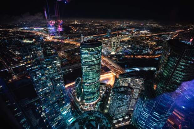 Новогоднее бранчи с видом на Москву от 90 Floor