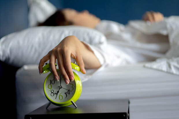 Врач Кудинов: нарушения режима сна вызывают бессонницу у россиян