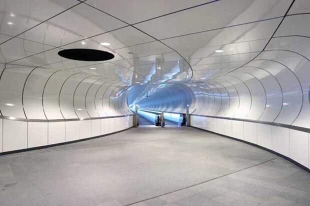 Samye-krasivye-stantsii-metro 39