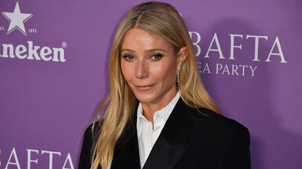 Секс с Тимоти Шаламе: Гвинет Пэлтроу показала сыну интимные сцены со своим участием