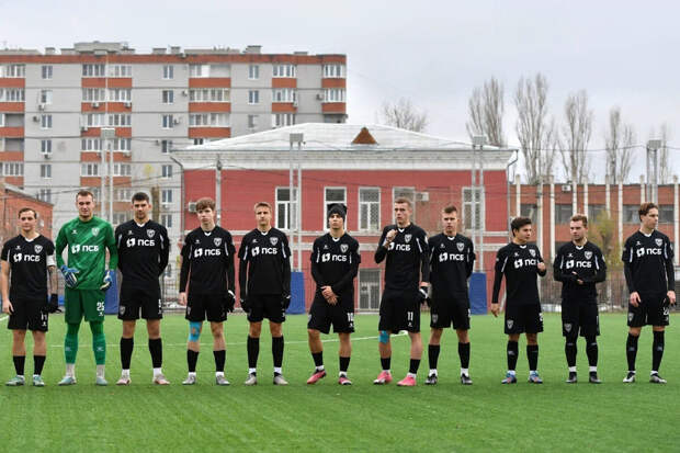 "Заря" и "Шахтер" дебютировали во Второй лиге