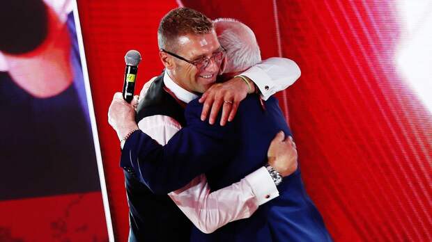 Каррера отреагировал на новость о смерти Симоняна