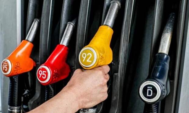 ФАС назвала ситуацию с ценами на АЗС стабильной, рост — в пределах инфляции