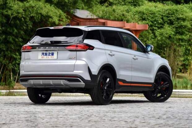 geely-boyue-x-кроссовер-chengdu-2021-proauto-04