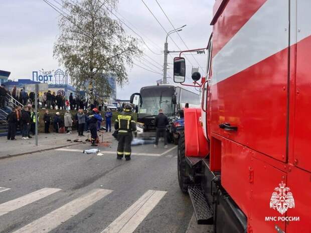 Автобус попал в ДТП в Ижевске, погибли четыре человека