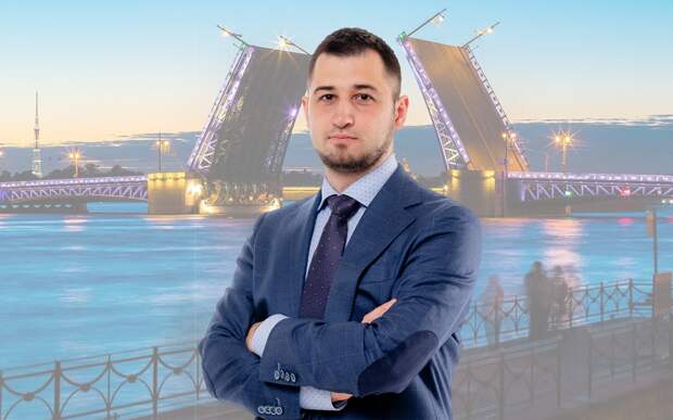Вторым ярким кандидатом стал Павел Брагин от партии "Зеленые". 32-летний муниципальный депутат из Ульянки